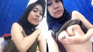 Bokep Indo ABG Hijab Ngirim Nenen ke Ayang